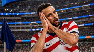 梦幻联动！当NBA球员穿上各自国家队男足球衣！